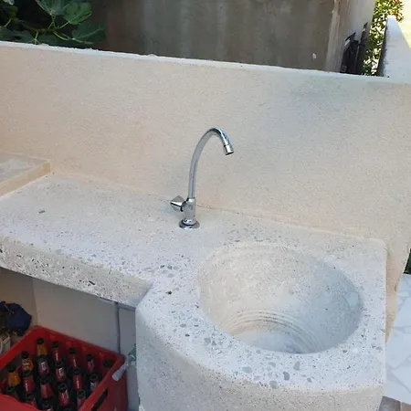 Hana